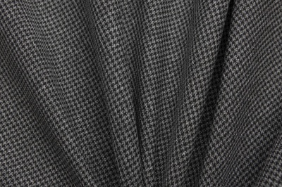 Ткань костюмная 24013 2035, 210 гр/м2, шир.150см, цвет серый - купить в Оренбурге. Цена 353.07 руб.