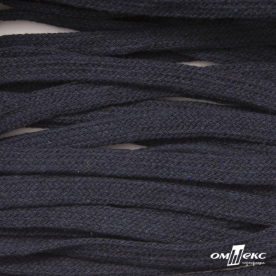 Шнур плетеный d-8 мм плоский, 70% хлопок 30% полиэстер, уп.85+/-1 м, цв.1010-т.синий - купить в Оренбурге. Цена: 735 руб.